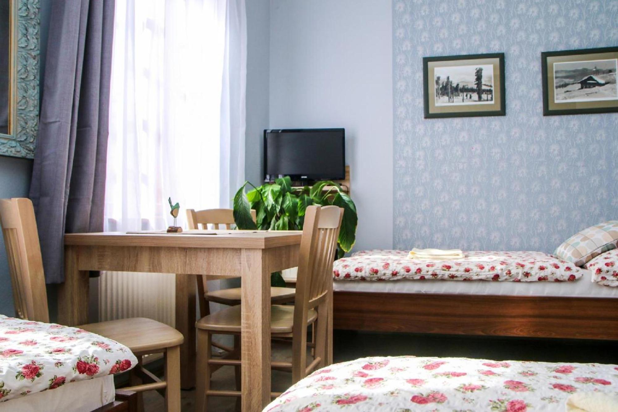 Aparthotel Mini Hotel Abraka & Apartments